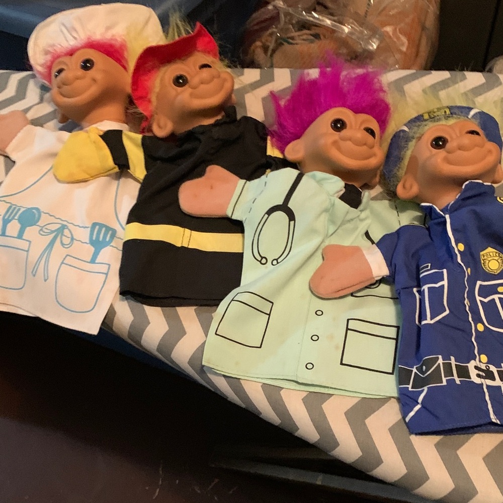 Troll puppets